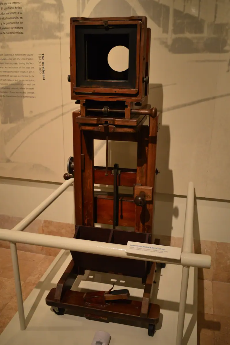 蒙特雷：5x7 Studio portrait camera circa 1950 at the Museo del Noreste in Monterrey, Mexico