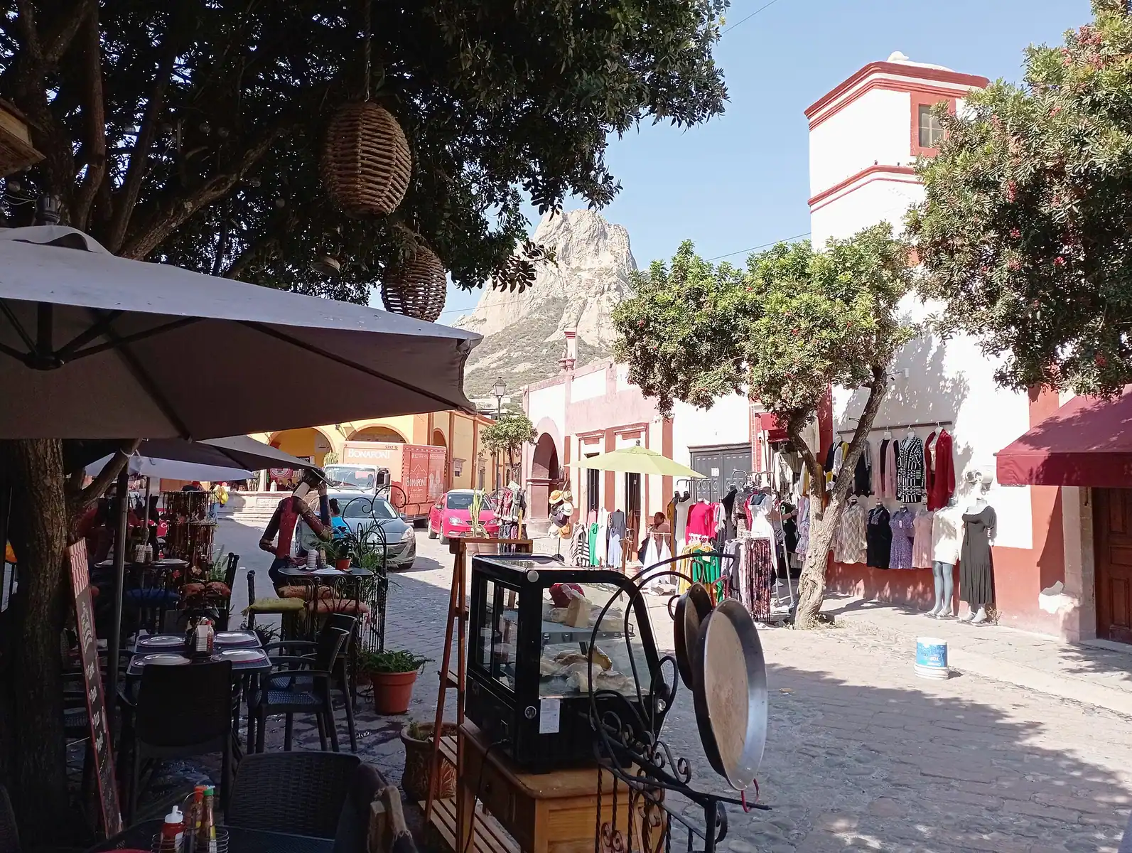 克雷塔罗：Pueblo de Bernal, municipio de Ezequiel Montes, Querétaro, México.