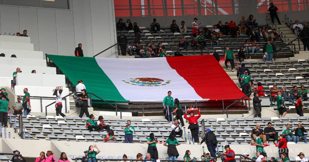 墨西哥球迷在阿兹特克体育场意外身亡