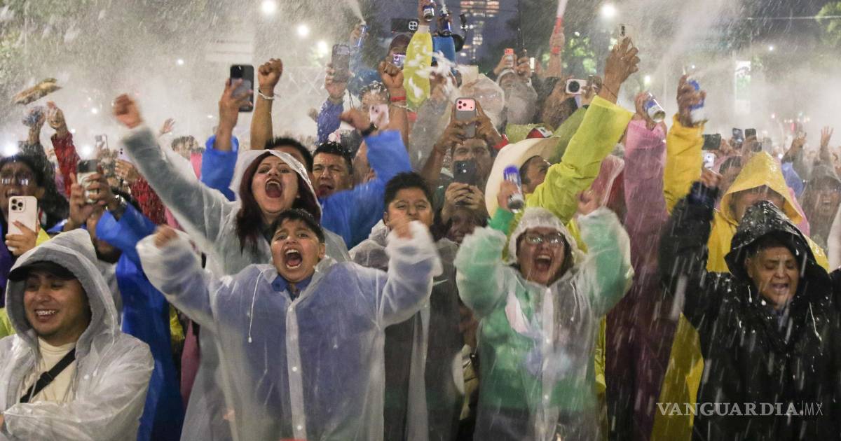 墨西哥与英格兰比赛后报告安全无事故，135万人参与CDMX聚会