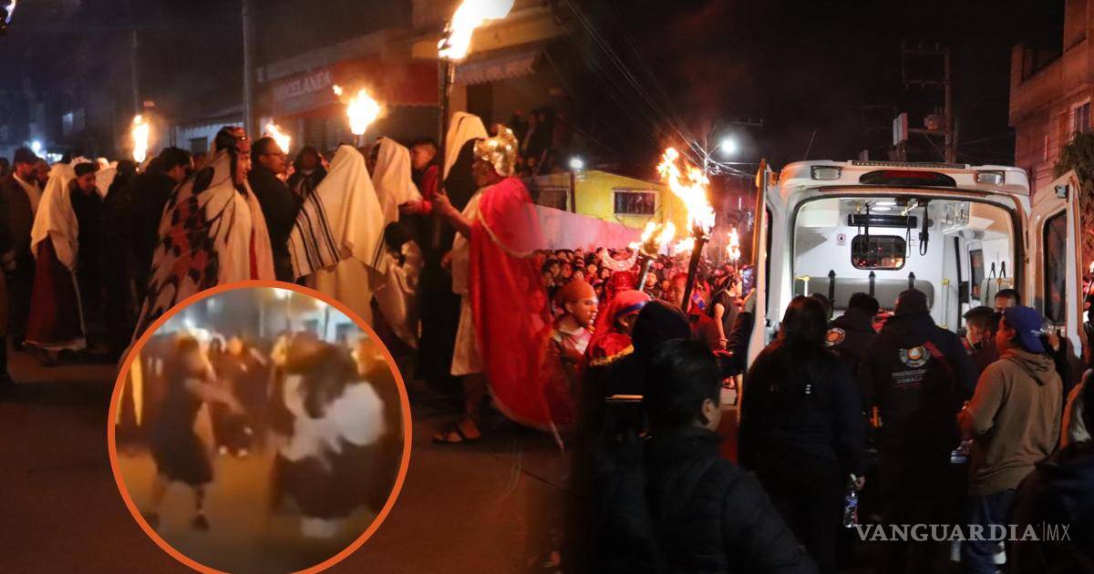 墨西哥青年在复活节苦路表演中意外摔倒