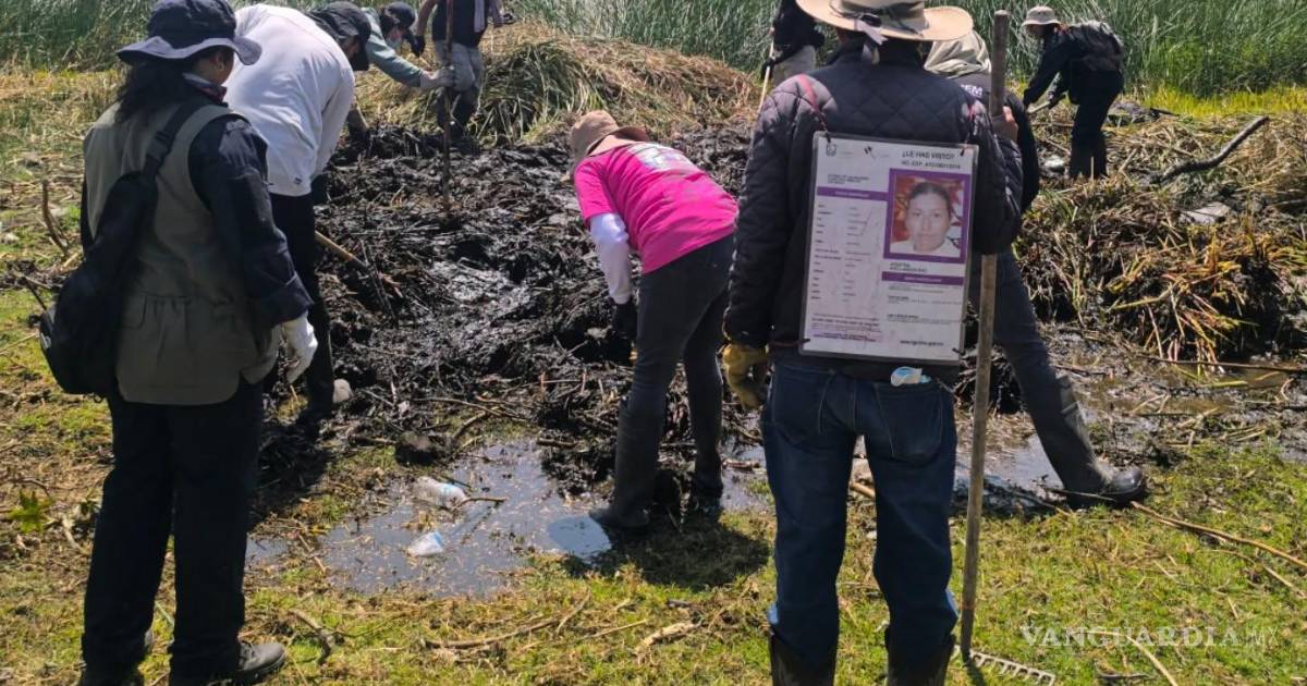 家属组织在塔胡阿克与查尔科边界发现219具人骨