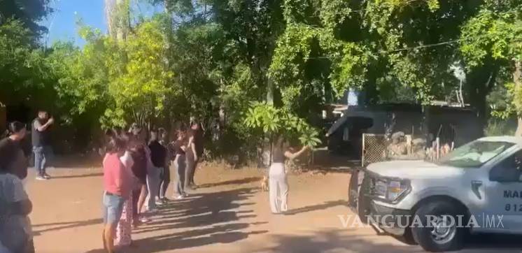 $!Pobladores locales denuncian abuso de autoridad de los elementos federales.
