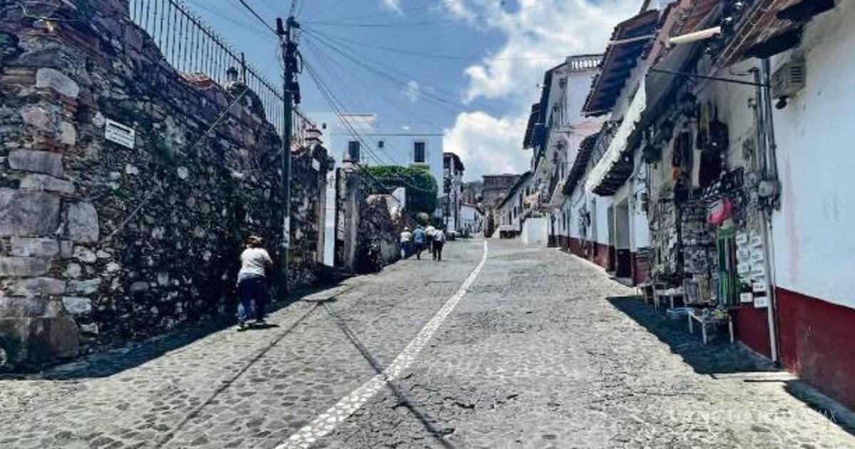 塔克斯科市民不知市长何时归来