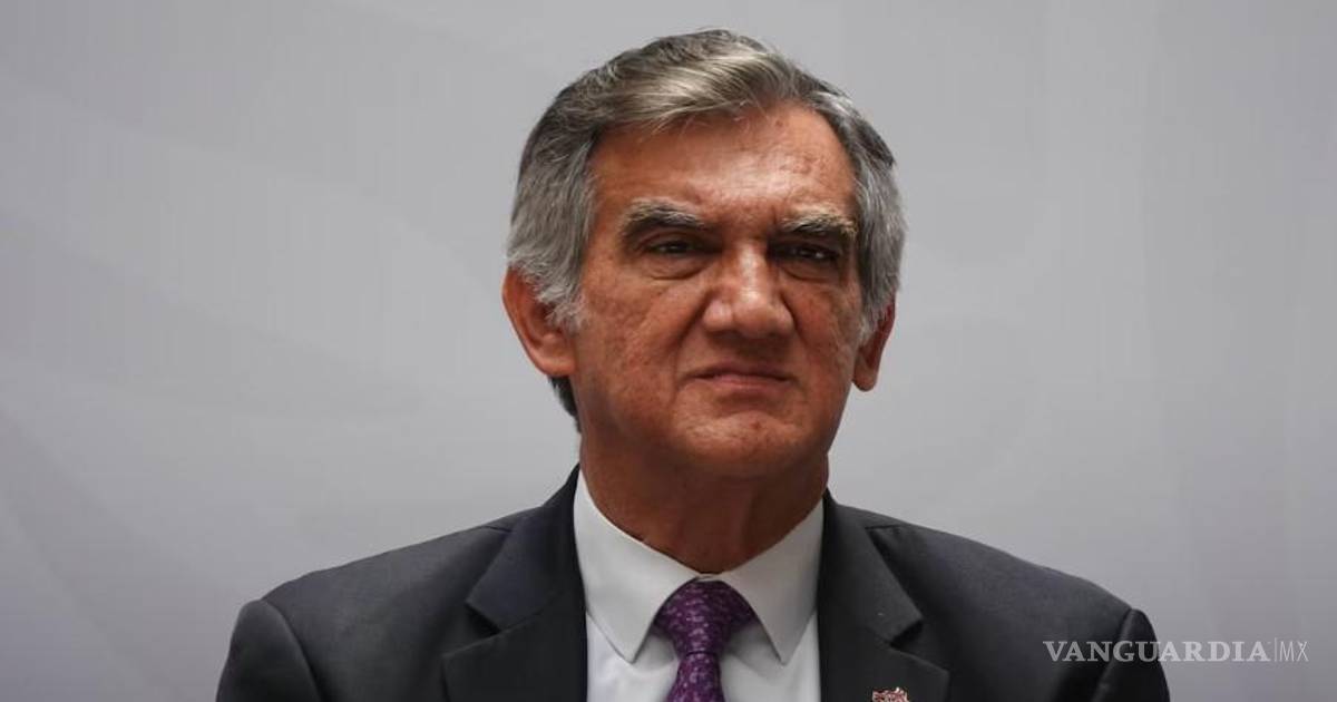 专家称阿梅里科·比利亚雷亚尔在美国面临调查并质疑其签证有效性