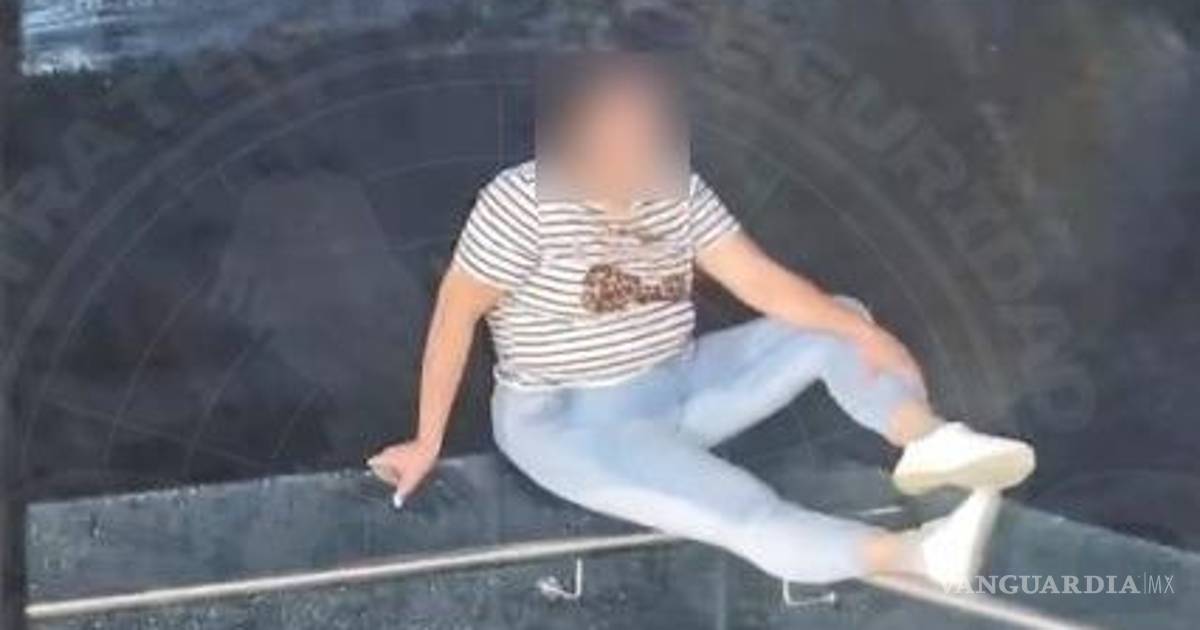 蒙特雷绿色桥上年轻女子欲跳桥获警方救下