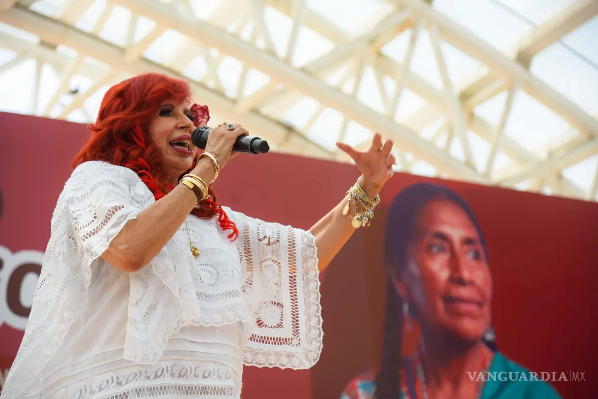 $!Layda Sansores destapa a Esteban Hinojosa rumbo a la alcaldía de Campeche