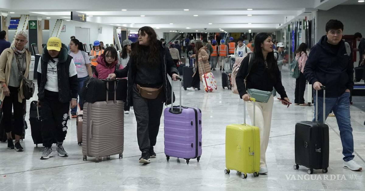 哥伦比亚女子因在机场走私可卡因被起诉