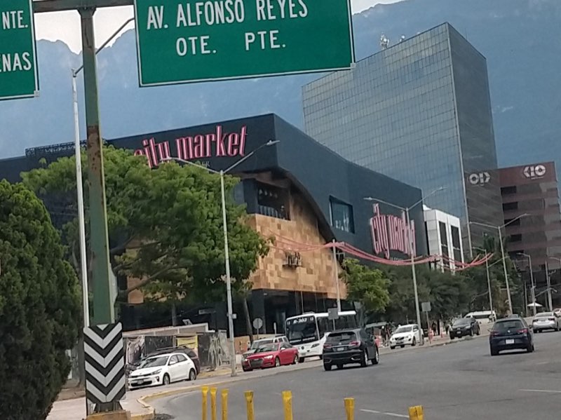City Market Gómez Morín